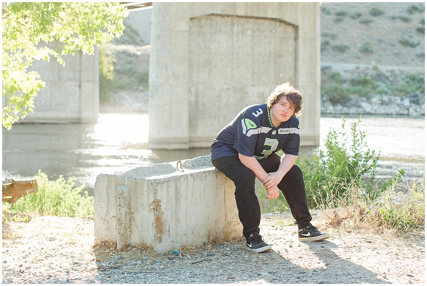 Senior boy river pictures