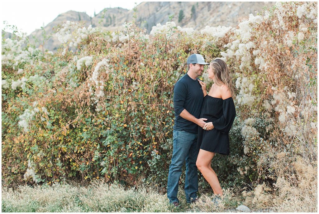 Fall Maternity Columbia River and Vineyard Session