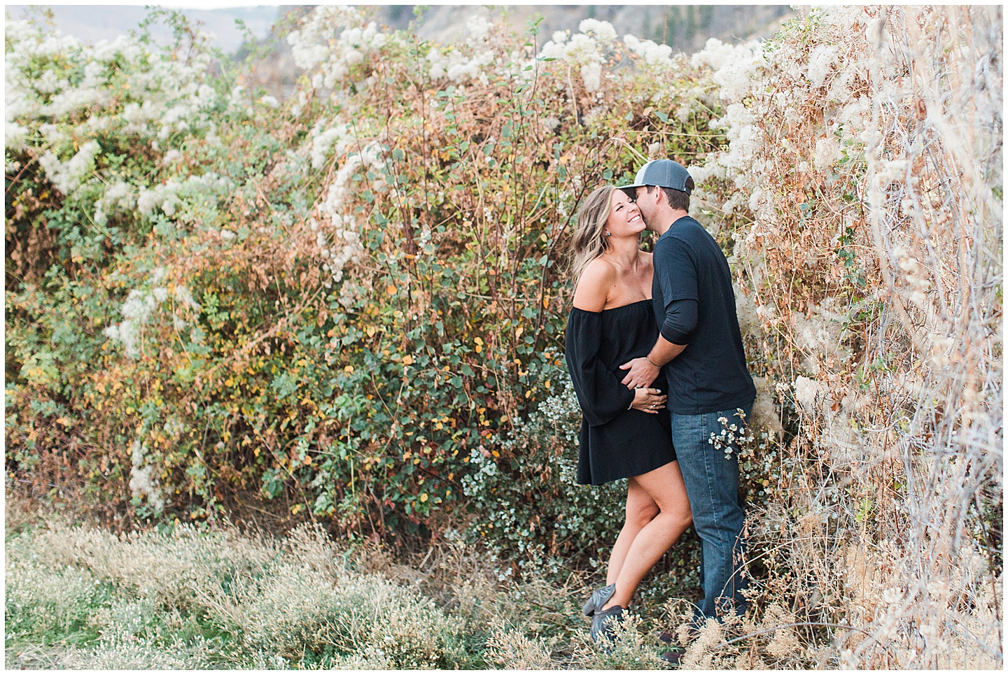 Fall Maternity Columbia River and Vineyard Session