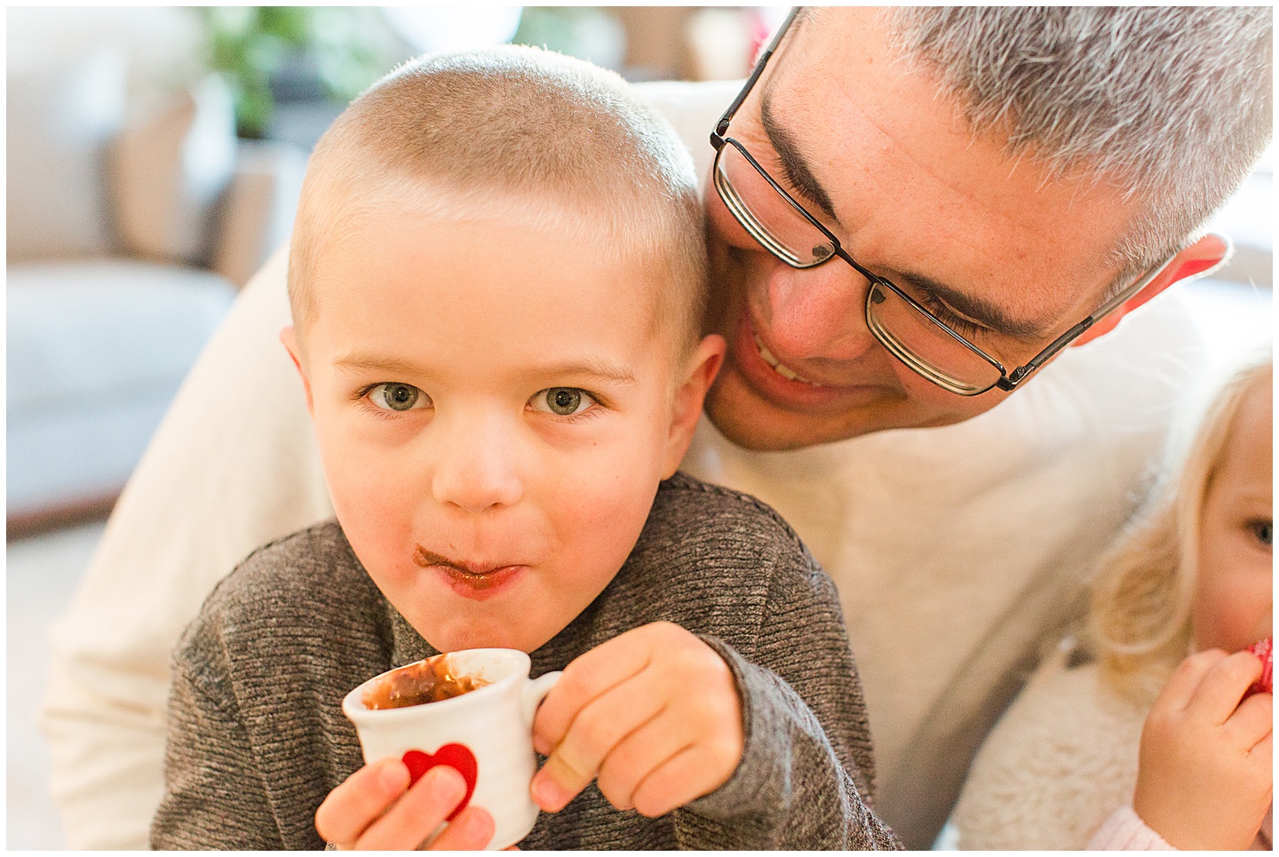 Winter snow and cocoa family session Tiffany Joy W Photography