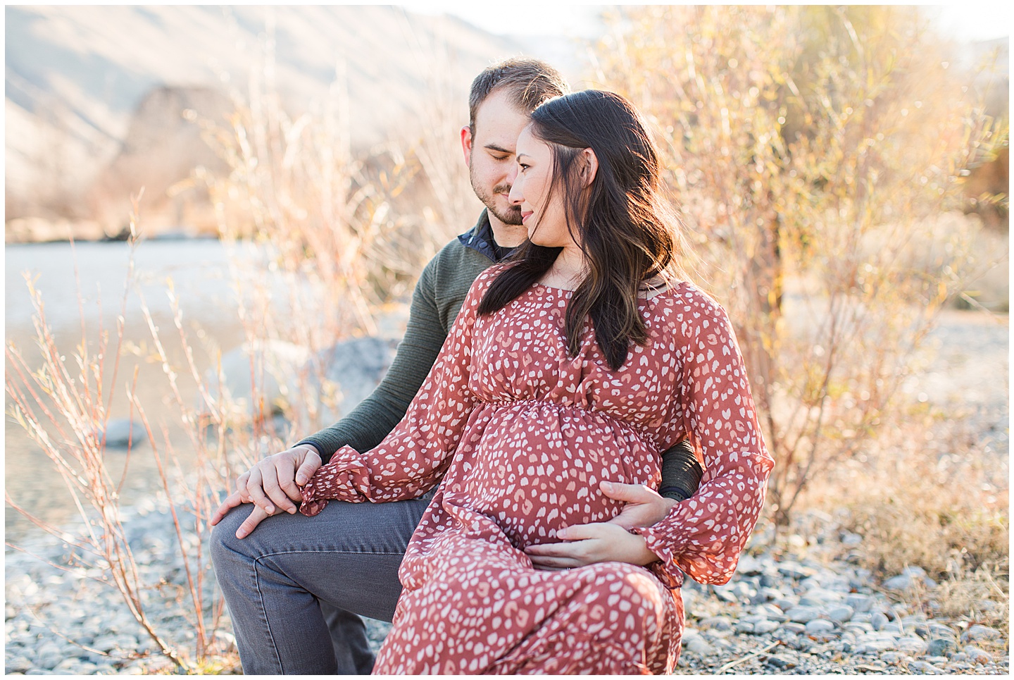 Winter River Maternity Session Tiffany Joy W Photography