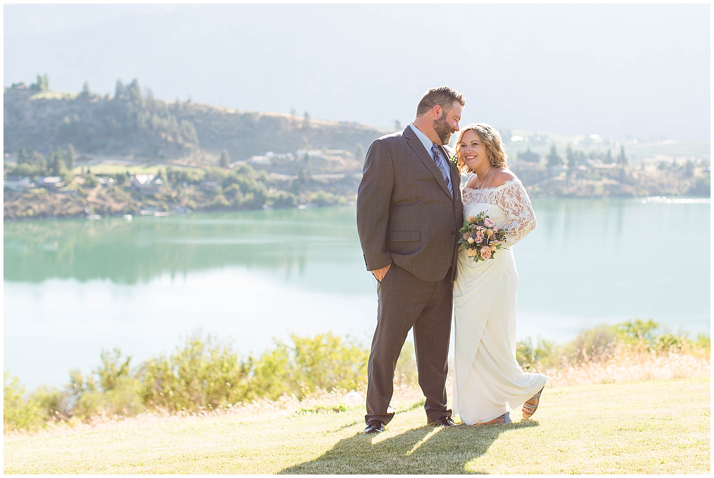 Lake Chelan Intimate Sunset Wedding Tiffany Joy W Photography