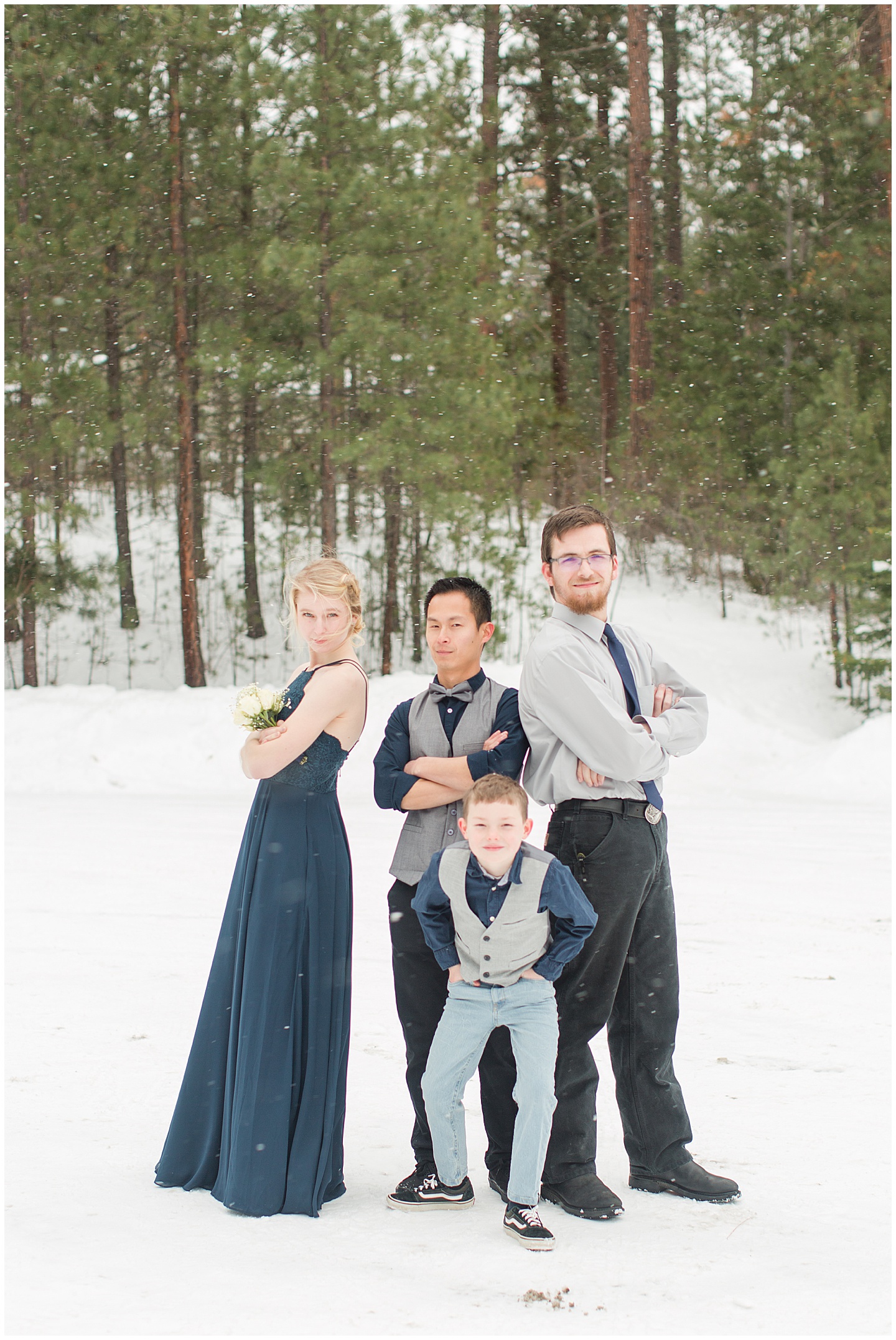 Winter River Mountain Lodge Wedding TIffany Joy W Photography